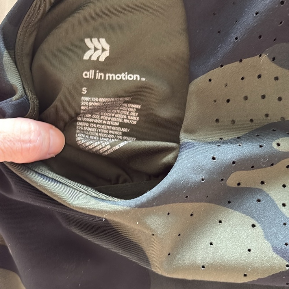 Target All in Motion Small Camo Work Out Set - Picture 11 of 11
